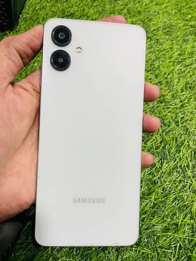 Samsung Mobile A06