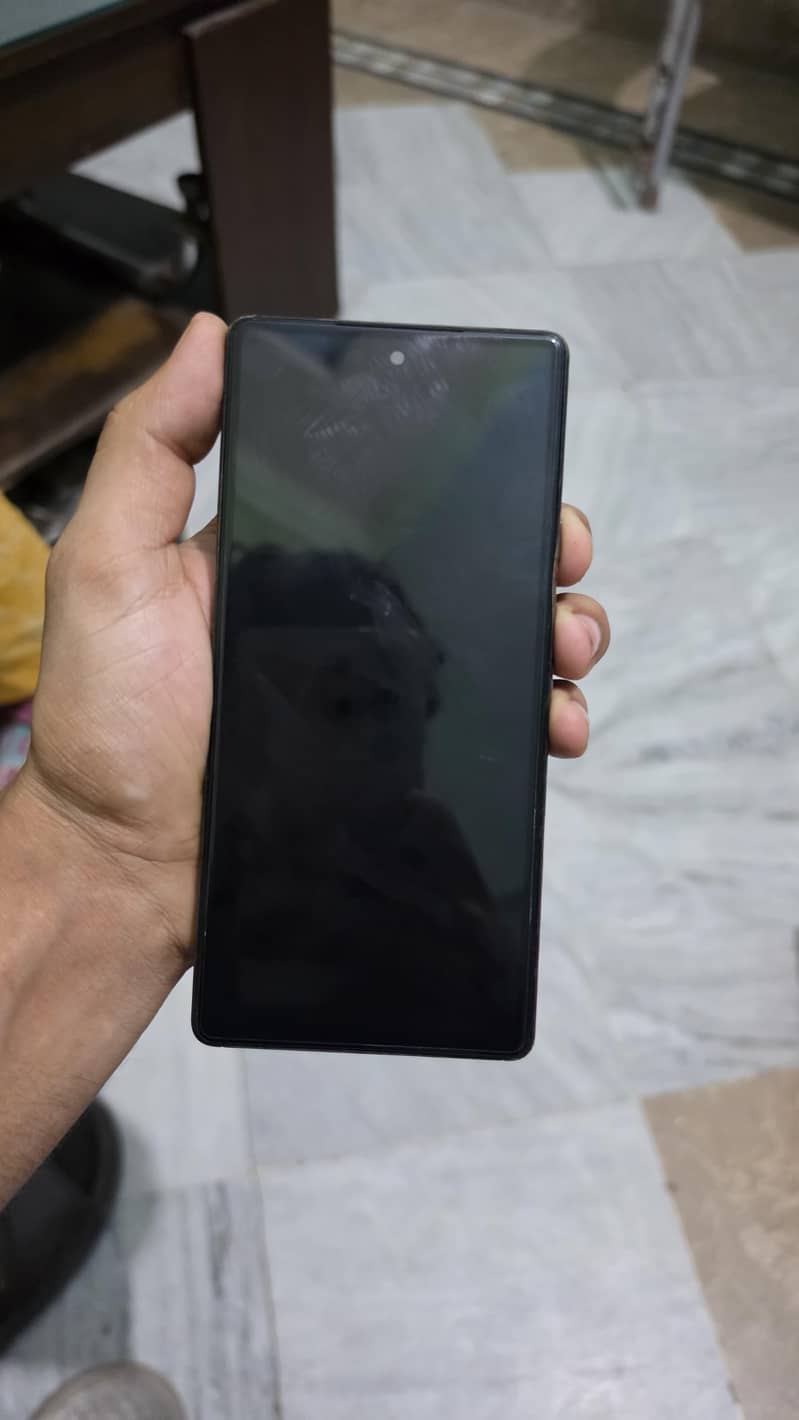 Google Pixel 6 5