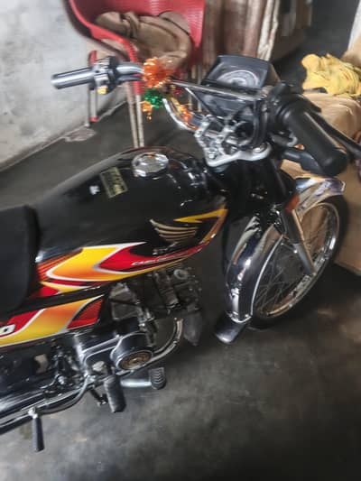 Honda 70 black colour 2k26 model