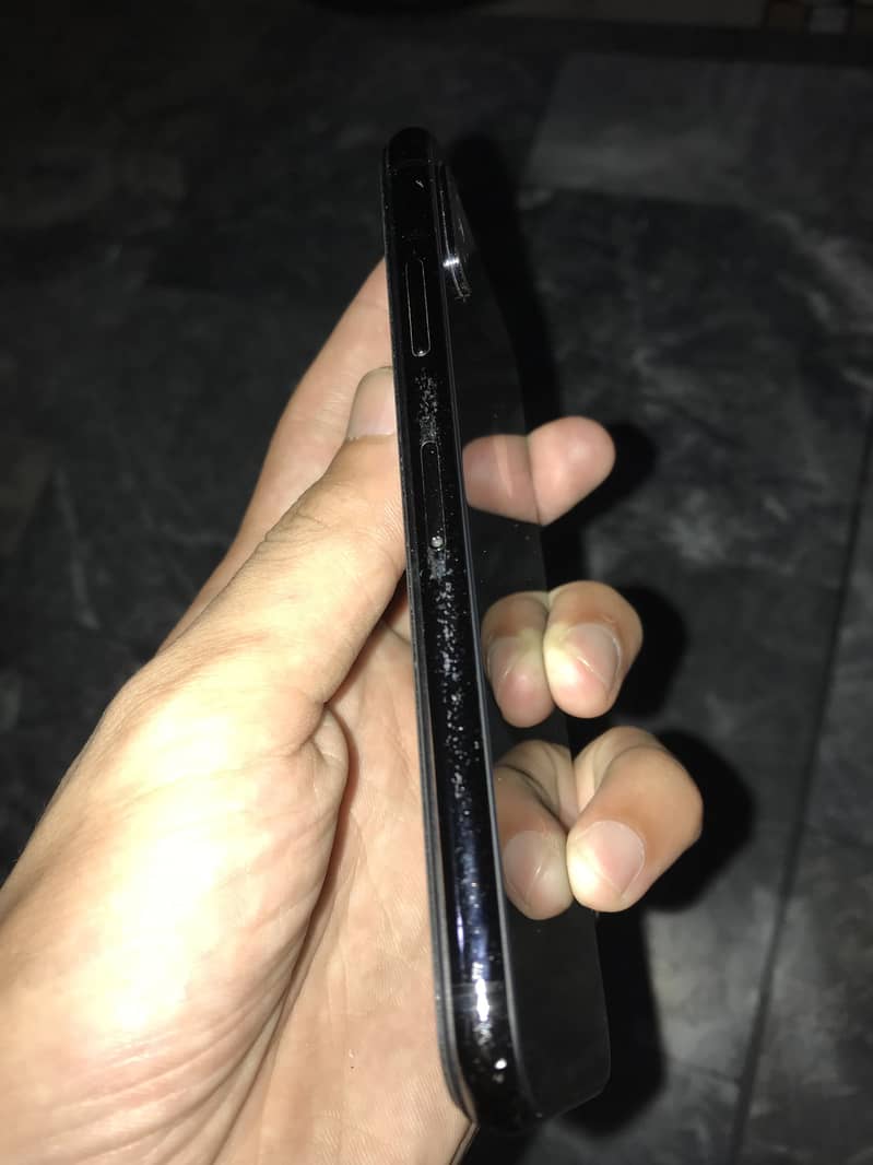 Apple iPhone X 2