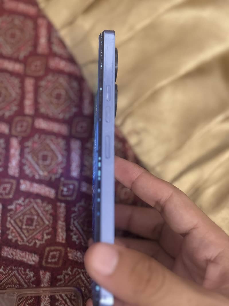 Tecno CAMON 20 3