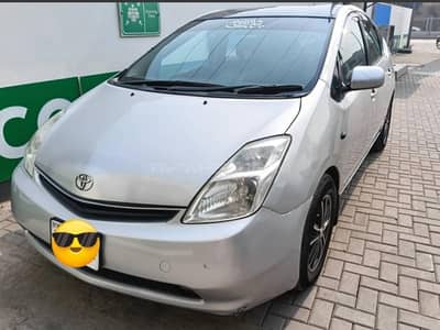Toyota Prius Alpha 2010
