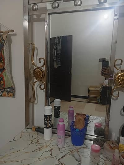 dressing bilkl new ha