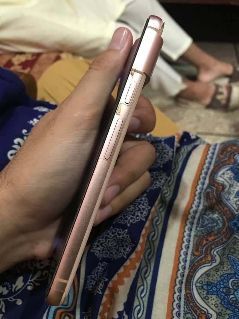 Google Pixel 8 3