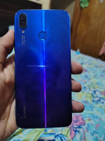 Huawei Nova 3i