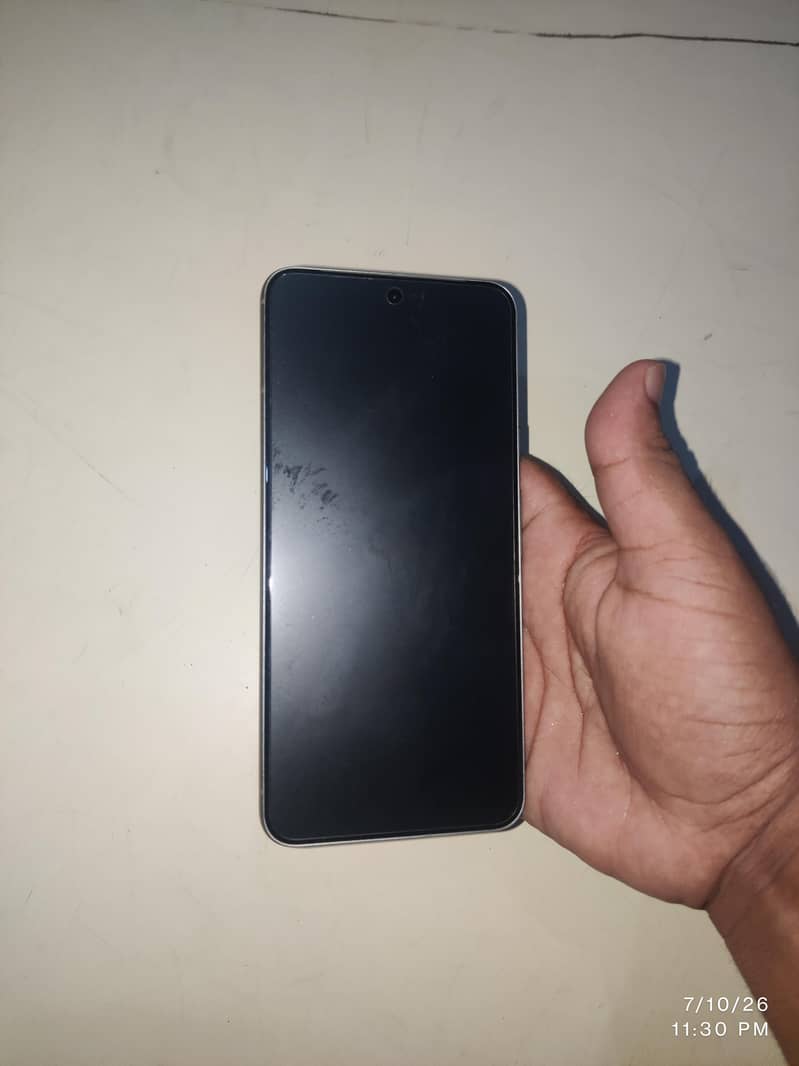Google Pixel 8 6