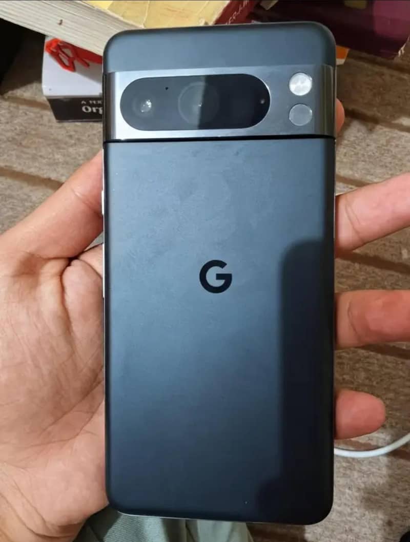 Google Pixel 8 Pro 0