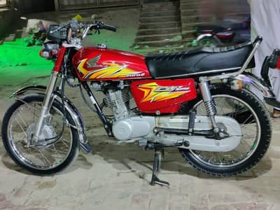 Honda 125 2021.22 modal