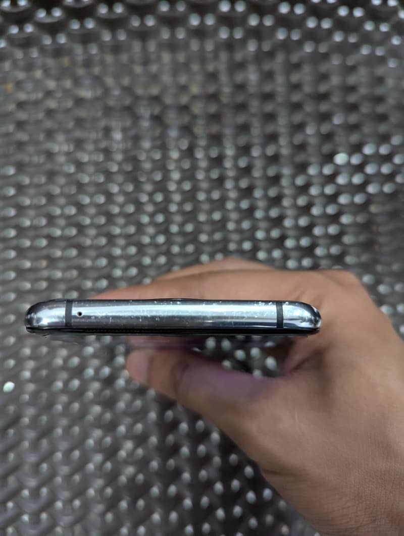 One Plus 7T 4