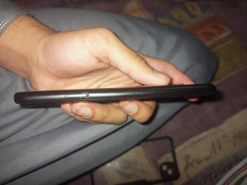Google Pixel 4a 3