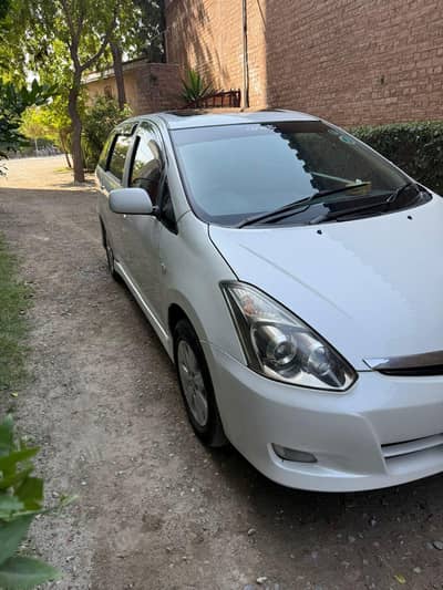 Toyota Wish 2007   03068999377