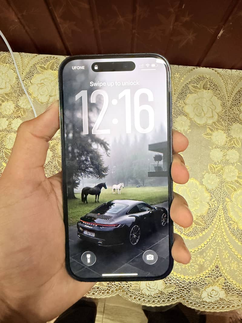 Apple iPhone 14 Pro 2