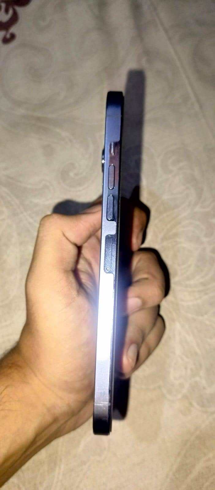 Apple iPhone 13 Pro Max 2
