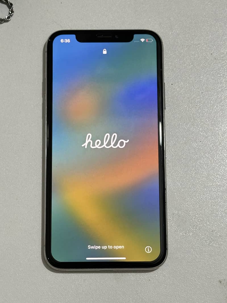 Apple iPhone X 3