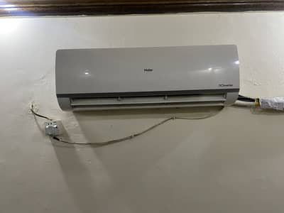 1.5 ton haier ac dc inverter totally ok 2 season useddd