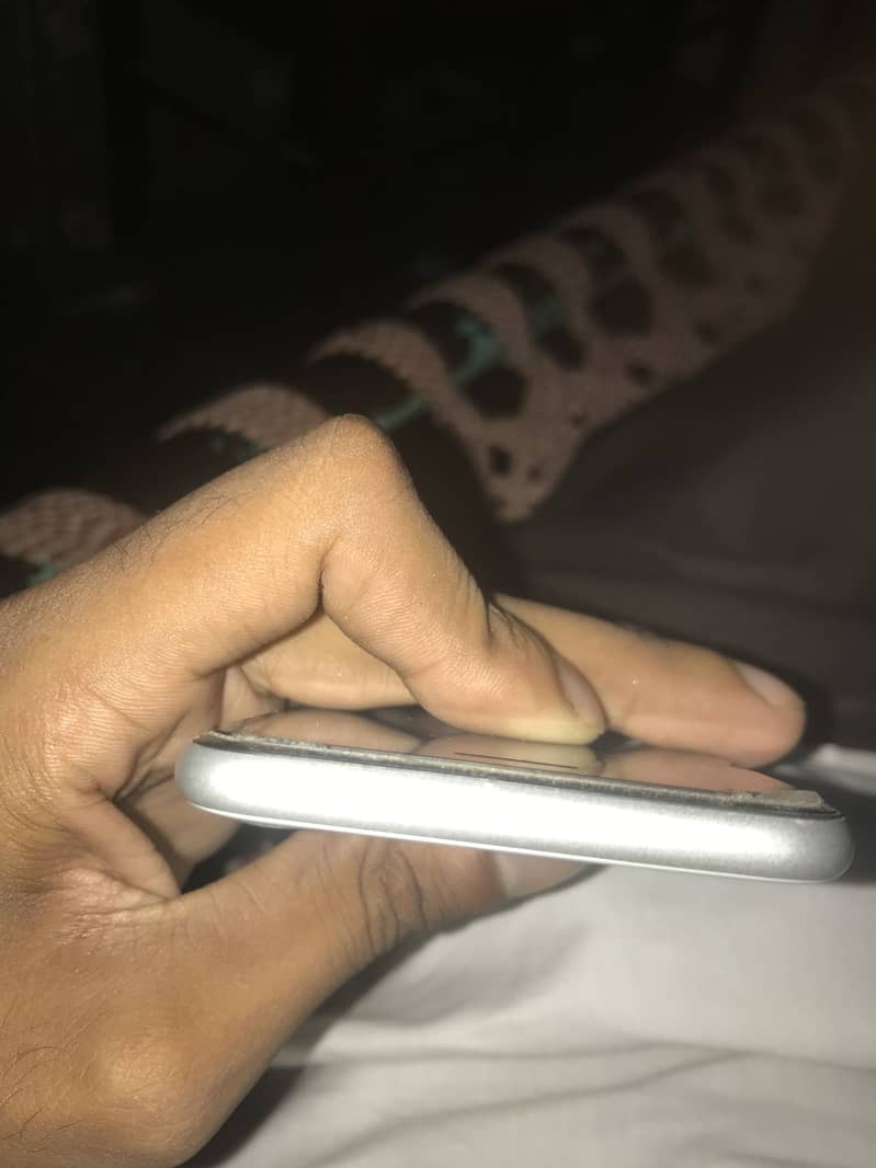 Apple iPhone SE 0