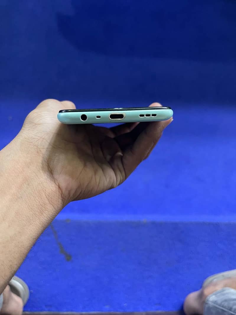 OPPO A52 5