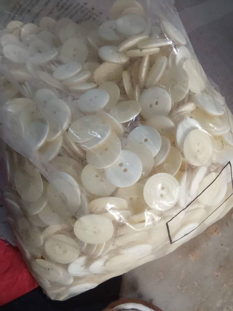 plastic bottom 1