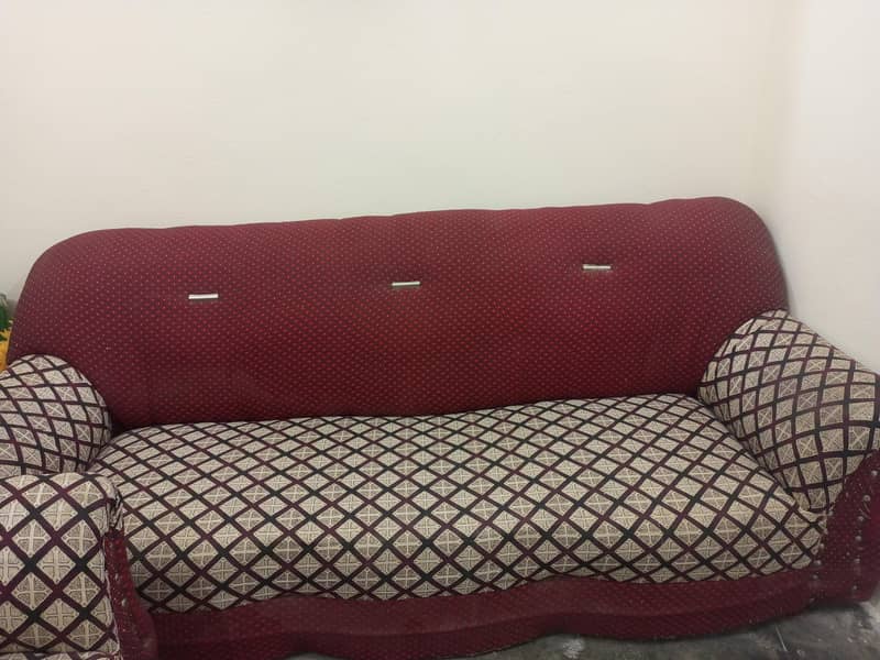 5 seated sofa 2