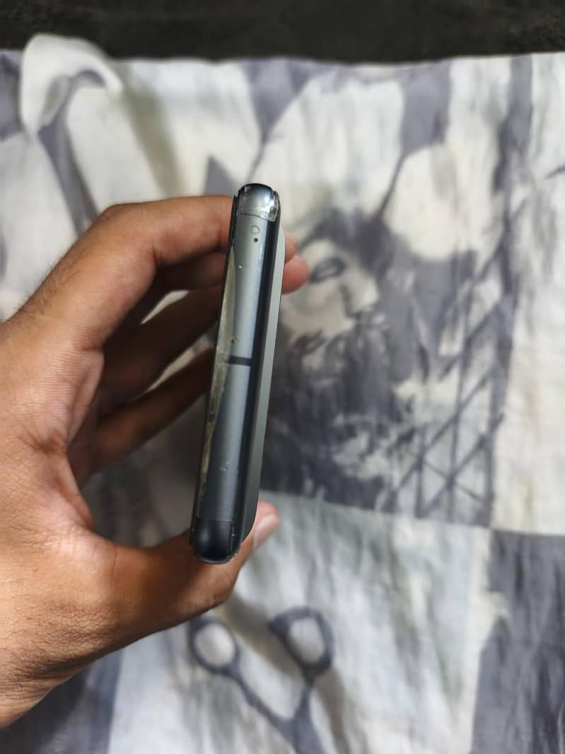 Google Pixel 7 5