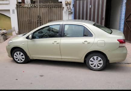 Toyota Belta 2006