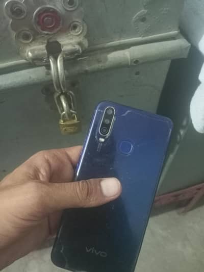 Vivo Y15