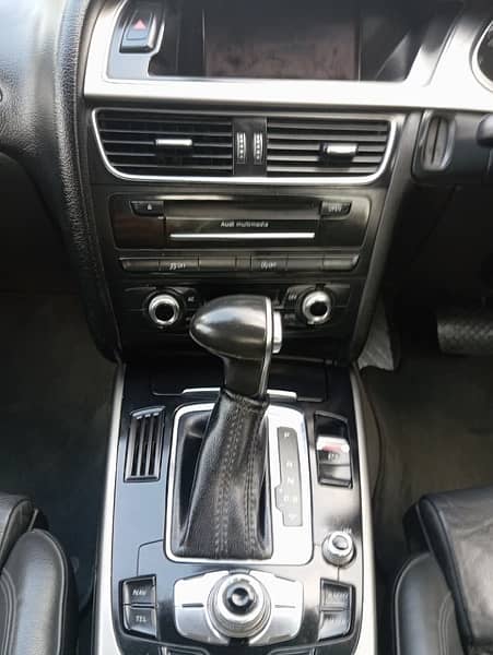 Audi A4 2014 1
