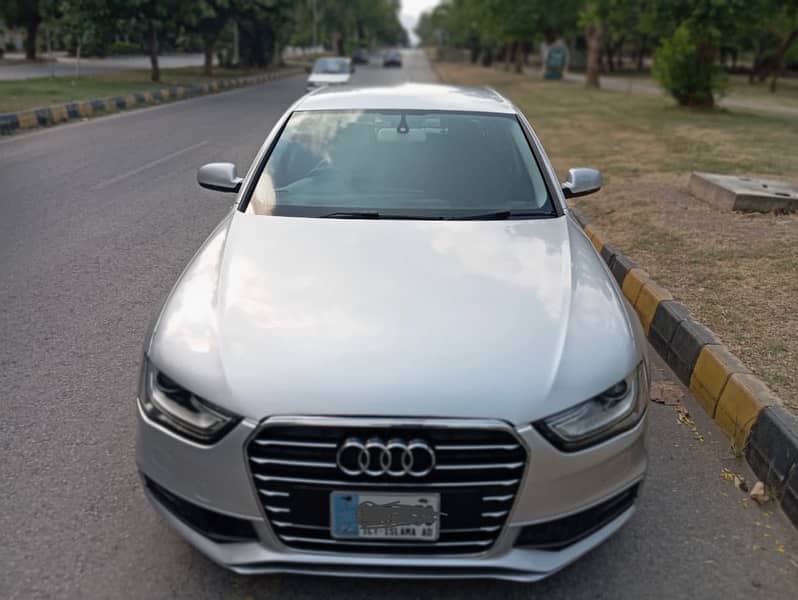 Audi A4 2014 11