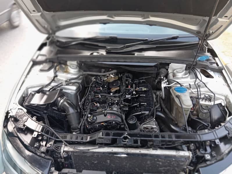 Audi A4 2014 12