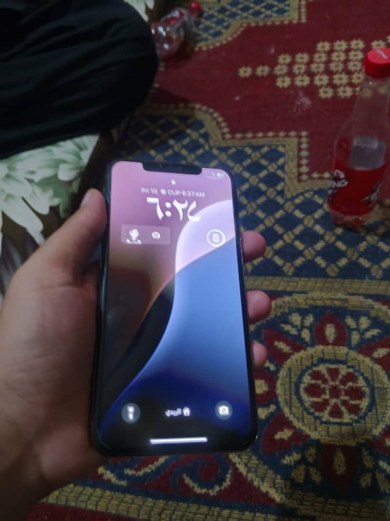 Apple iPhone XS Max 2