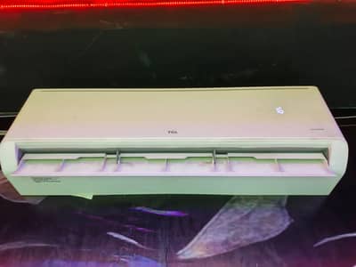 TCL T3 Pro 1.5 Ton DC Inverter AC | Only 2 Months Used | Like New