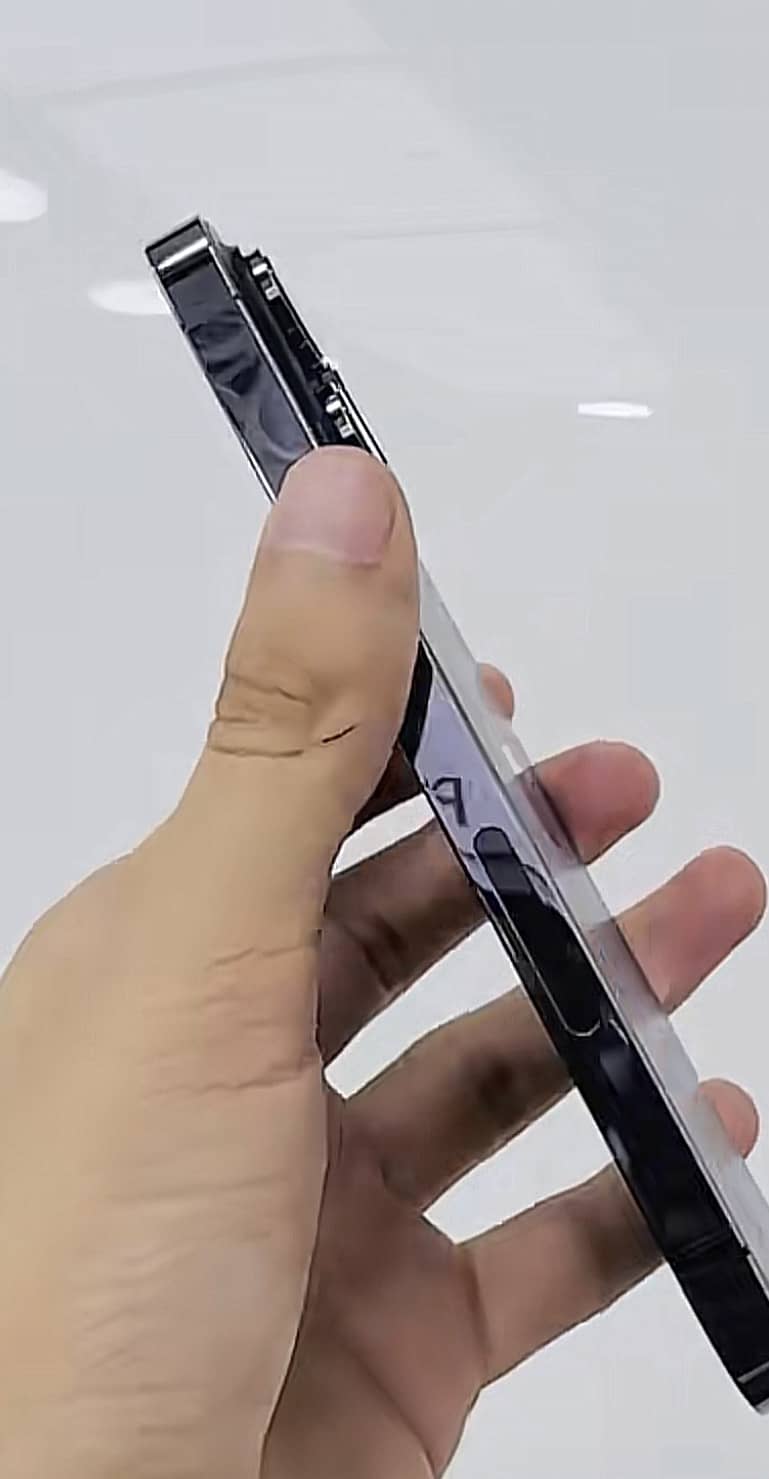 Apple iPhone 14 Pro 1