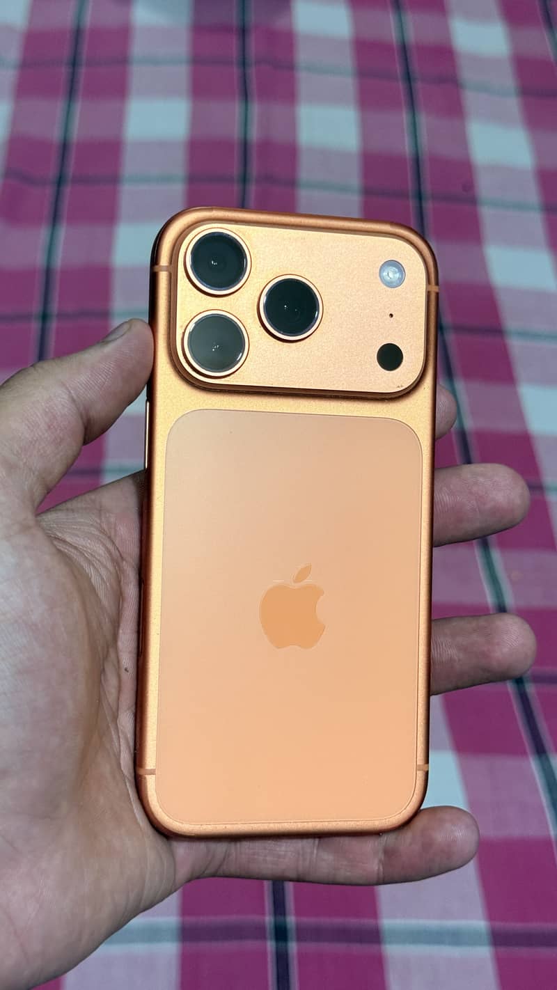Apple iPhone 17 Pro 1