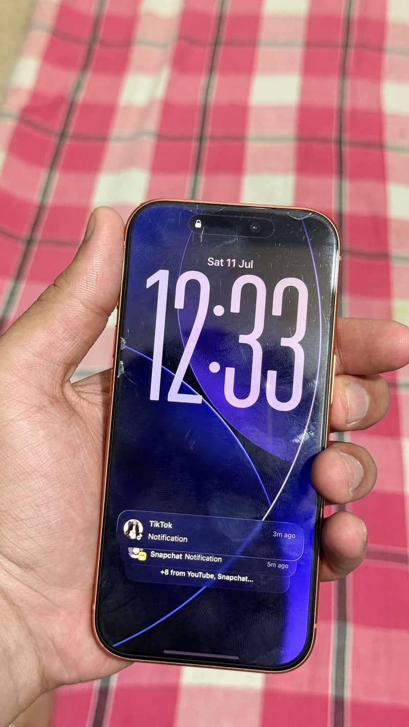 Apple iPhone 17 Pro 6