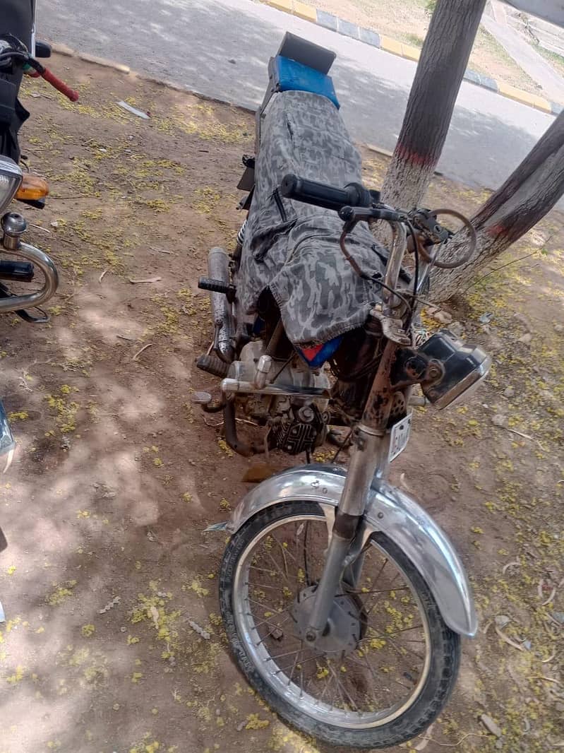 CD 70 model 2011 engine bny ga 3