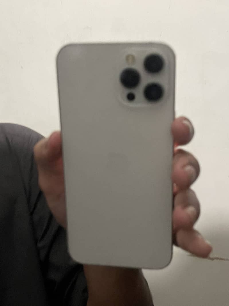 Apple iPhone 12 Pro Max 2