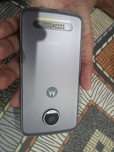 Motorola Moto Z2 Play