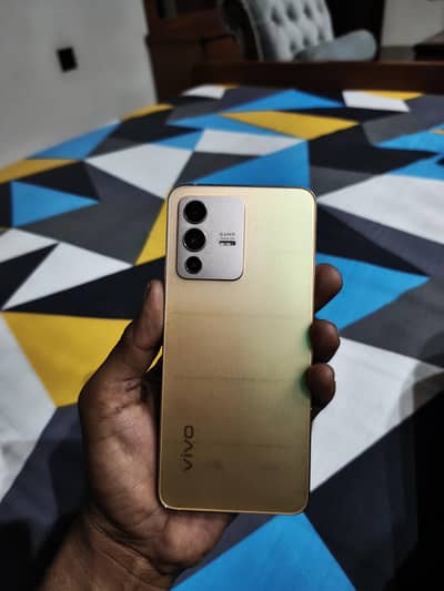 Vivo V23