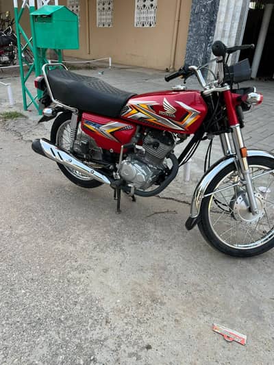Honda CG 125 2025