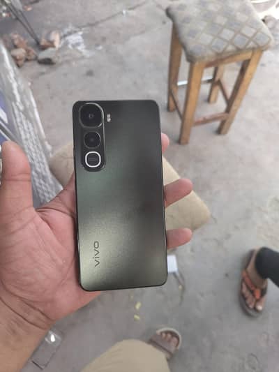 Vivo Y400