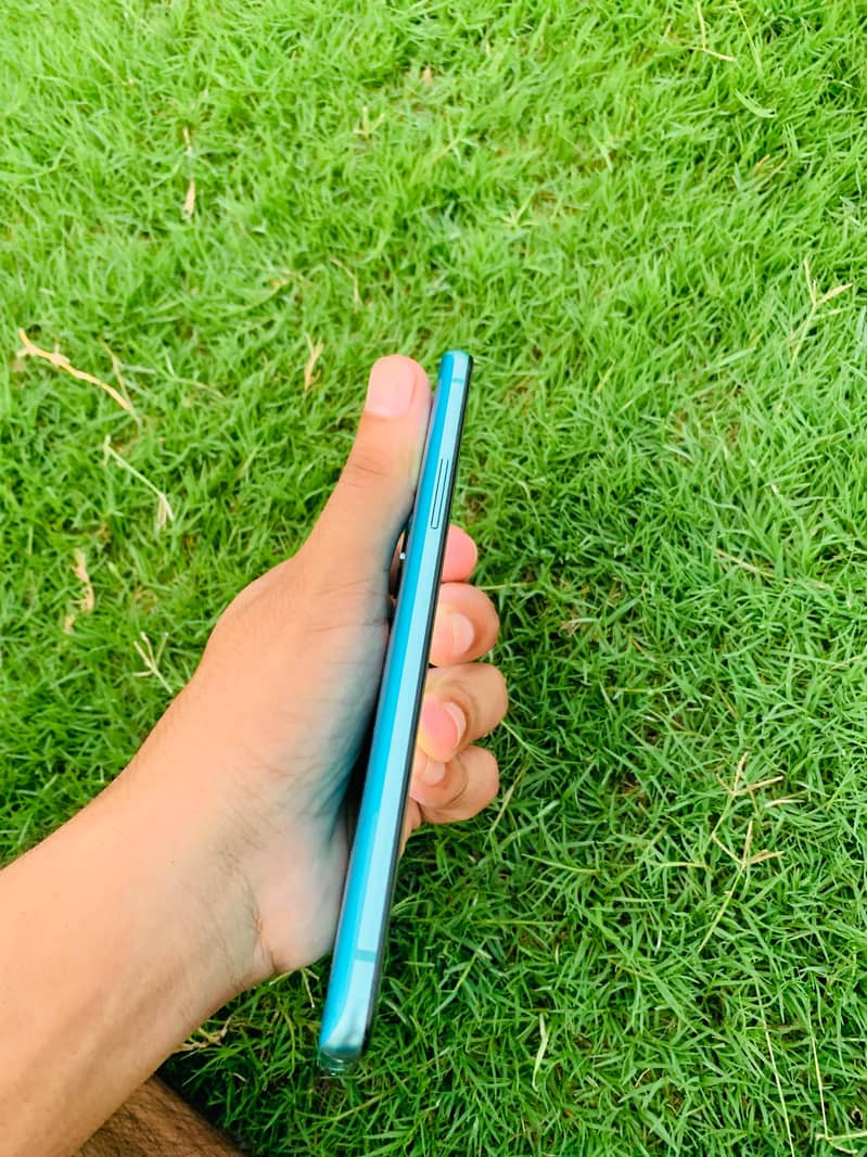 One Plus 8T 4