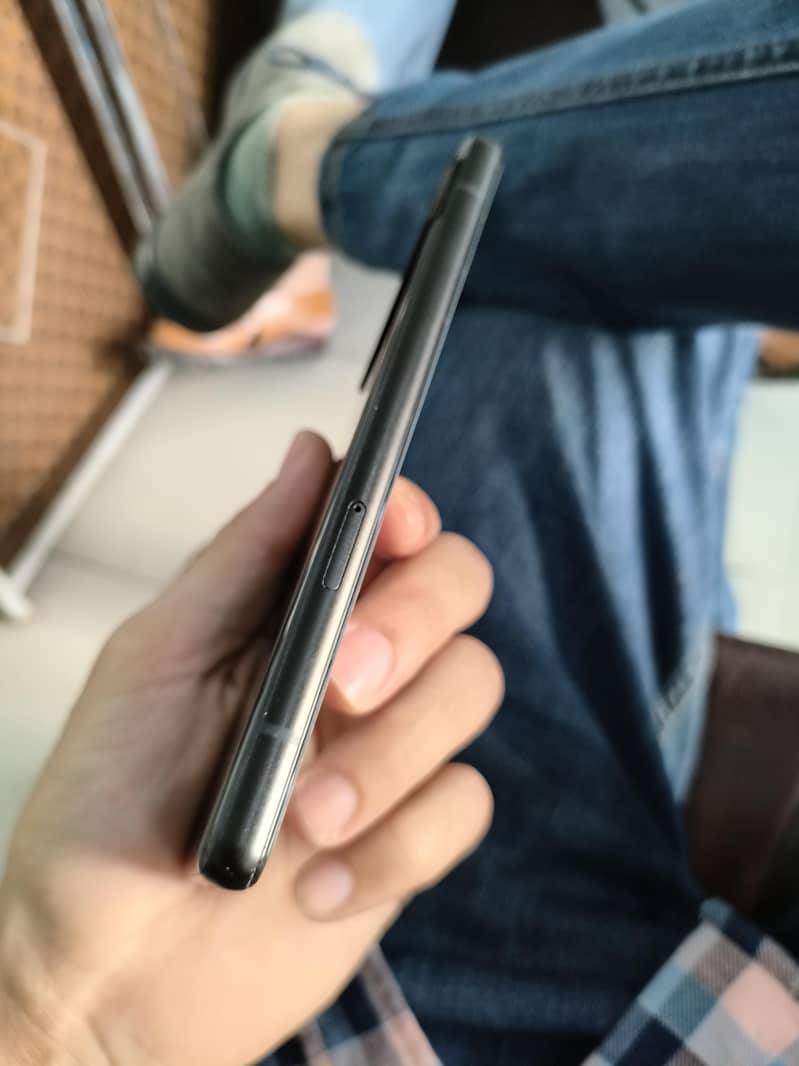 Google Pixel 6a 1