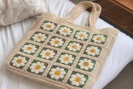 Beautiful Handmade Crochet Daisy Tote Bag 