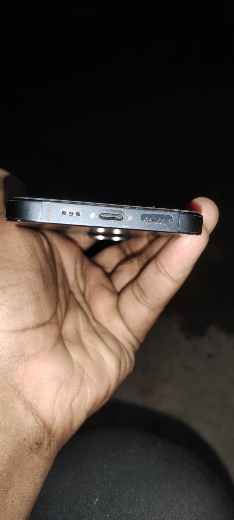 Apple iPhone 13 4