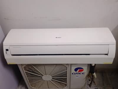 condition 10 by 10 original gas no repairing All okay