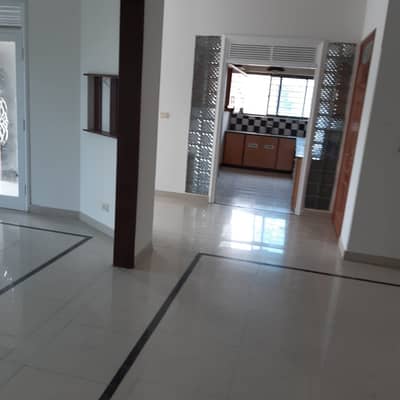 600 SQUARE YARD BUNGALOW UPPER PORTION FOR RENT IN DHA PHASE 7. MOST ELITE CLASS LOCATION IN DHA KARACHI