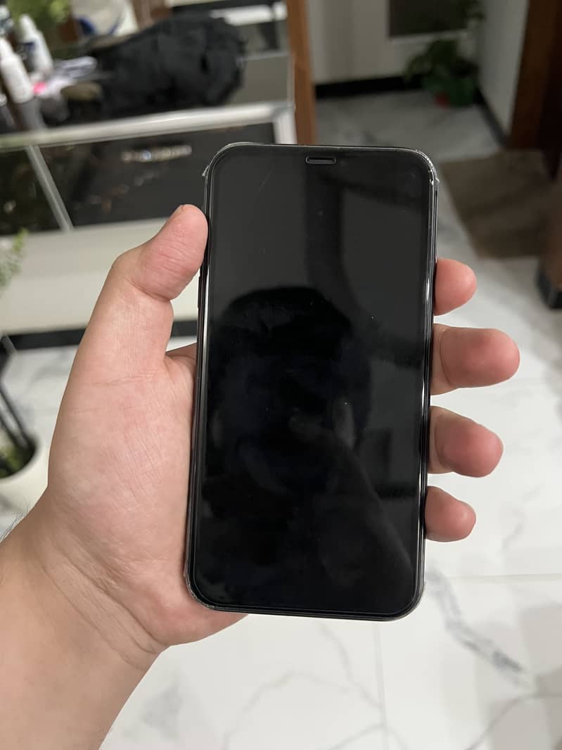 Apple iPhone 11 1
