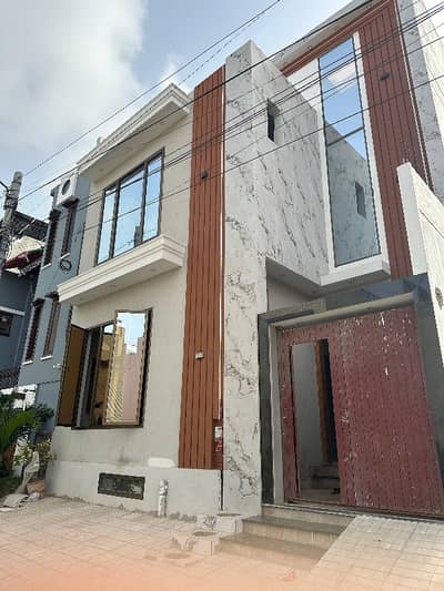 MOST LUXURIOUS AND ARCHITECTURE ULTRA MODERN STYLE DOUBLE STORY BUNGALOW WITH FULL BASEMENT FOR SELL IN DHA PHASE 7 EXT. MOST ELITE CLASS LOCATION IN DHA KARACHI