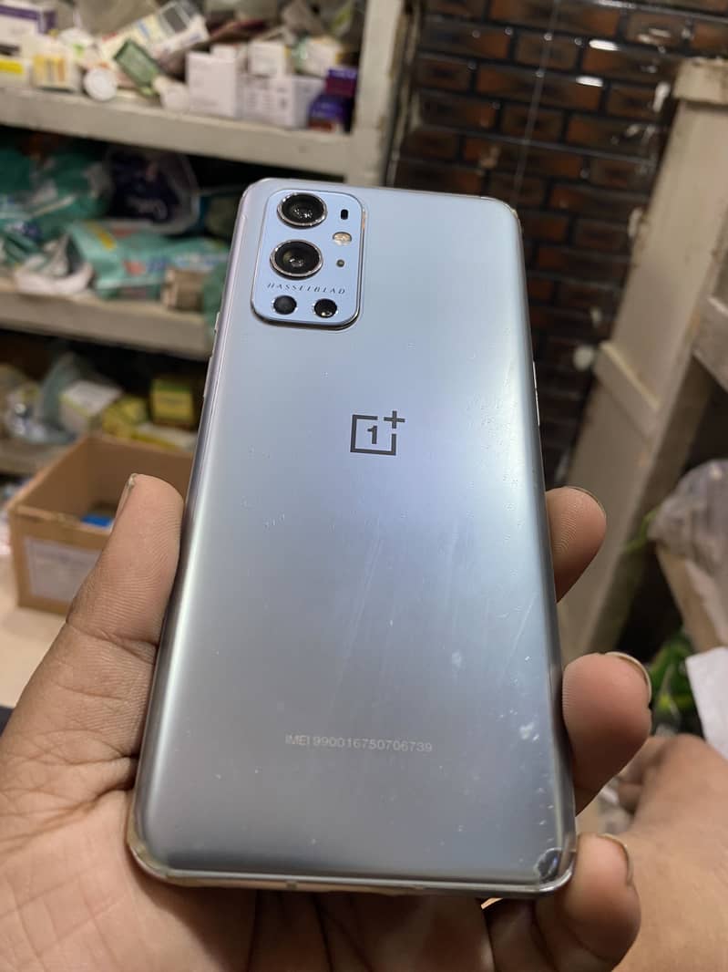 One Plus 9 Pro 4