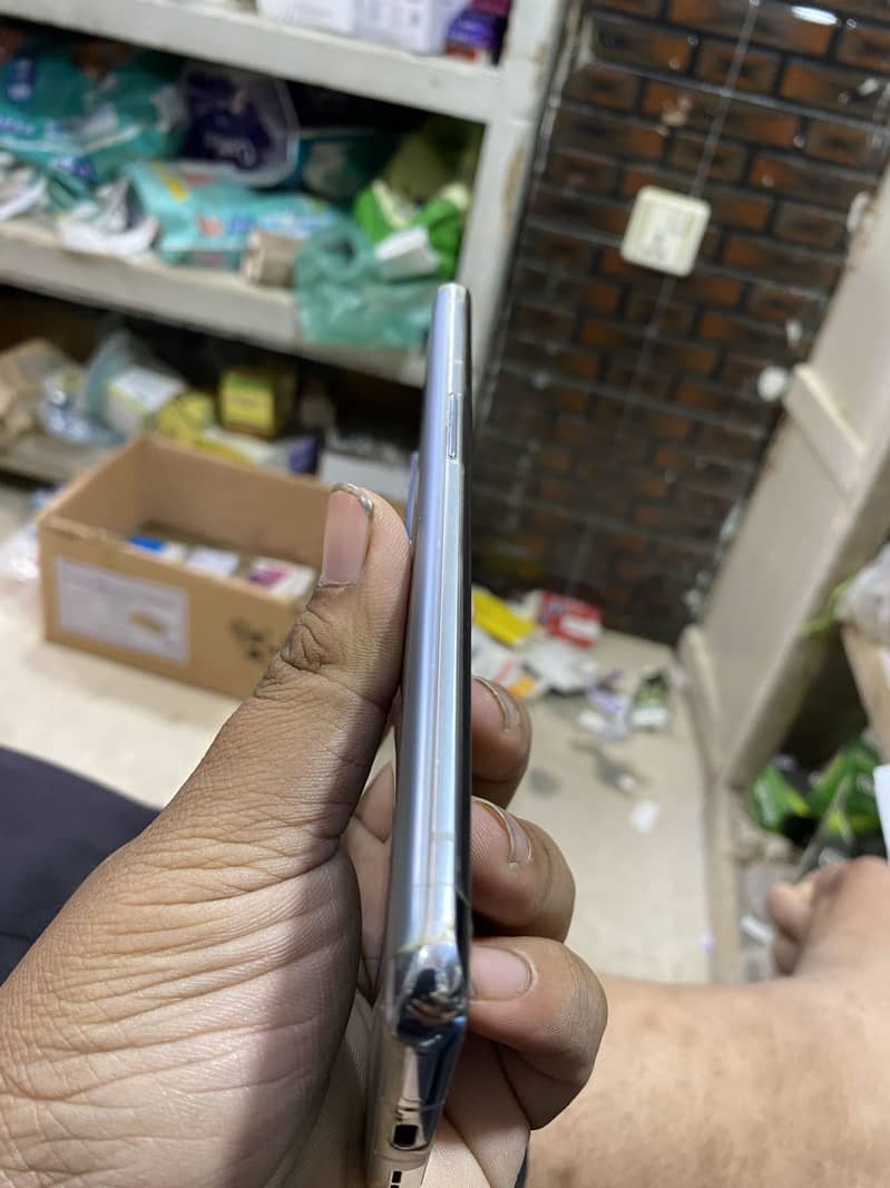 One Plus 9 Pro 5